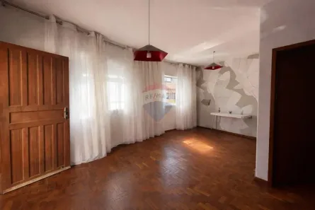 Casa com 2 Quartos à venda, 180m² no Mundo Novo, Juiz de Fora