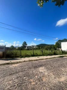 Lote/Terreno à venda, 360m² no Tomazetti, Santa Maria
