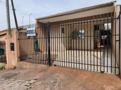 Casa com 2 Quartos à venda, 82m² no Loteamento Madrid, Maringá