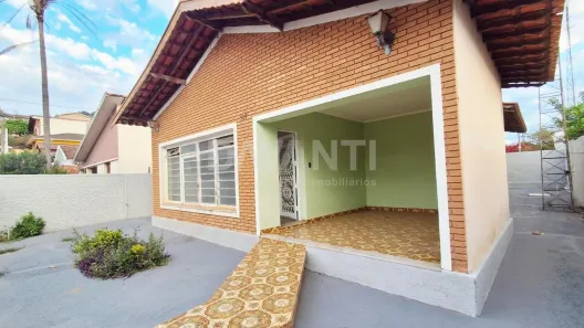 Casa com 3 Quartos à venda, 135m² no Centro, Vinhedo