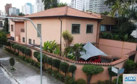 Casa com 3 Quartos à venda, 260m² no Jardim Paulista, São Paulo