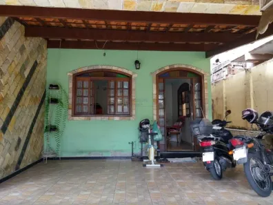 Casa com 3 Quartos à venda, 360m² no Vila Santa Luzia, Contagem