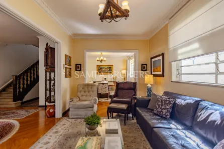 Casa com 3 Quartos para alugar, 270m² no Vila Mariana, São Paulo