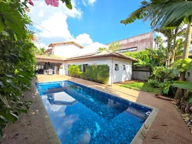 Casa de Condomínio com 3 Quartos à venda, 350m² no Paisagem Renoir, Cotia