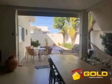 Casa de Condomínio com 3 Quartos à venda, 233m² no Nova Uberlândia, Uberlândia