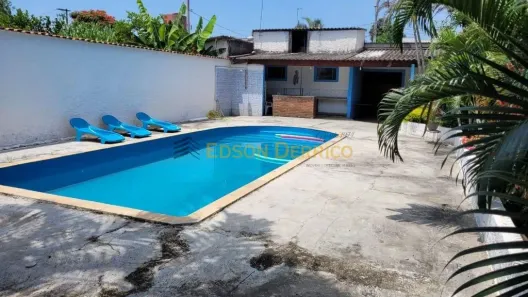 Fazenda/Sítio com 3 Quartos à venda, 163m² no Jardim Eloyna, Pindamonhangaba