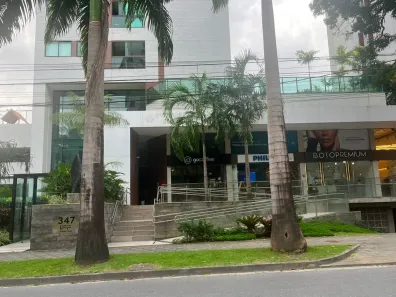 Ponto Comercial para alugar, 80m² no Graças, Recife