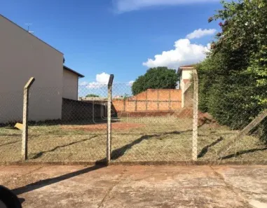Lote/Terreno à venda, 420m² no Vila Harmonia, Araraquara