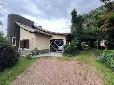 Casa com 3 Quartos para venda ou aluguel, 360m² no Monte Belo, Gravataí
