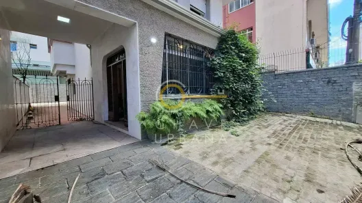 Imóvel Comercial com 3 Quartos para alugar, 335m² no Gonzaga, Santos
