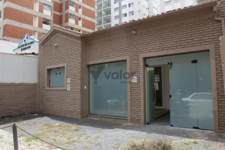 Imóvel Comercial com 5 Quartos para alugar, 180m² no Cambuí, Campinas