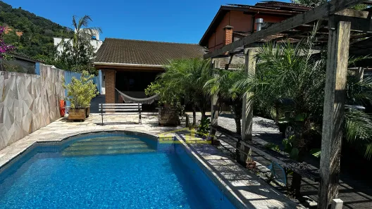 Casa com 2 Quartos à venda, 420m² no Boiçucanga, São Sebastião