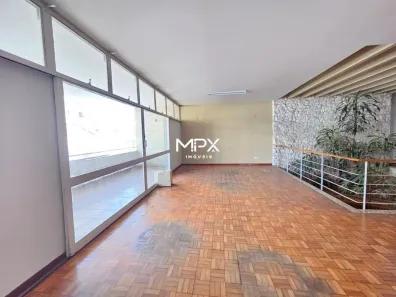 Casa com 4 Quartos à venda, 546m² no Cidade Alta, Piracicaba