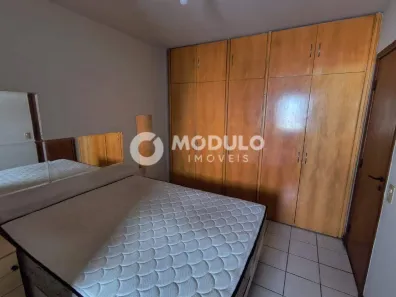 Apartamento com 1 Quarto para alugar, 50m² no Fundinho, Uberlândia