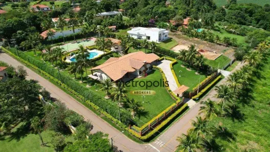 Fazenda/Sítio com 6 Quartos à venda, 550m² no Fazenda Castelo, Boituva