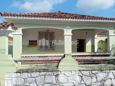 Casa com 3 Quartos à venda, 141m² no Marechal Hermes, Rio de Janeiro