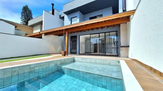 Casa com 4 Quartos à venda, 172m² no Balneário Copacabana, Caraguatatuba