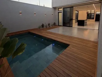 Casa com 3 Quartos à venda, 174m² no Parque Brasília, Anápolis