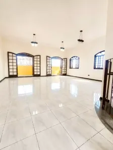 Apartamento com 5 Quartos para alugar, 322m² no Jardim Bela Vista, Jacareí