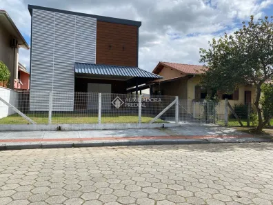 Casa com 6 Quartos à venda, 392m² no Ferraz, Garopaba