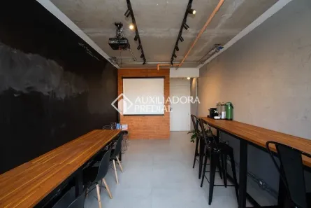 Sala Comercial à venda, 25m² no São Sebastião, Porto Alegre
