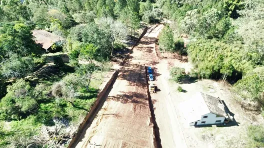 Lote/Terreno à venda, 1000m² no Jardim Vitoria, Mairinque