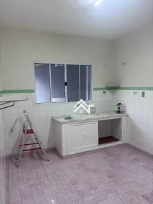 Casa com 2 Quartos para alugar, 100m² no Alvinópolis, Atibaia