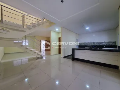 Sobrado com 3 Quartos para alugar, 240m² no Loteamento Villa Branca, Jacareí