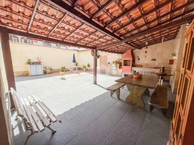 Casa com 5 Quartos à venda, 313m² no Largo da Batalha, Niterói