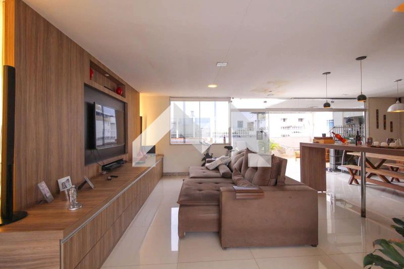 Apartamento com 4 quartos — Padre Eustáquio, Belo Horizonte