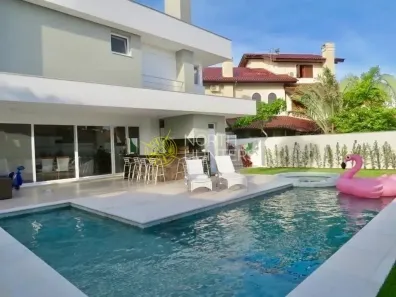 Casa com 5 Quartos à venda, 385m² no Jurerê Internacional, Florianópolis