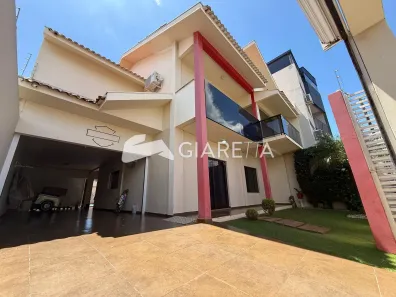 Sobrado com 2 Quartos à venda, 279m² no São Francisco, Toledo