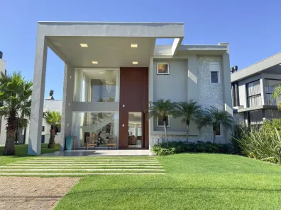 Casa de Condomínio com 4 Quartos à venda, 266m² no XANGRI-LÁ, Xangri-lá