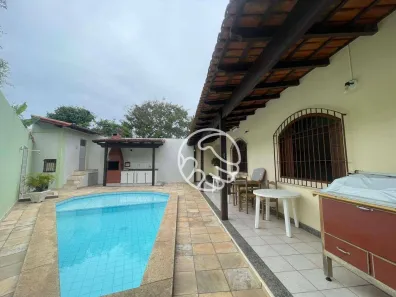 Casa com 3 Quartos à venda, 330m² no Enseada Azul, Guarapari