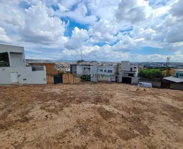 Lote/Terreno à venda, 360m² no Arvoredo 2ª Seção, Contagem