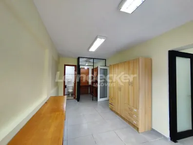 Sala Comercial para alugar, 70m² no Menino Deus, Porto Alegre