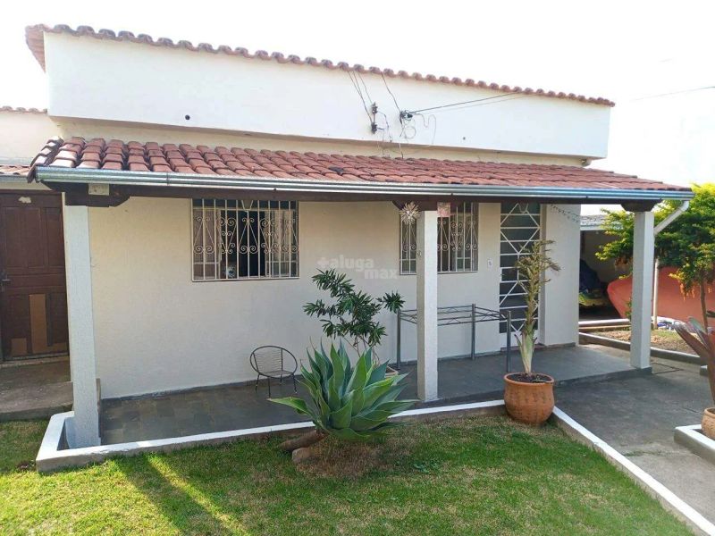 Casa com 3 quartos — Palmeiras, Belo Horizonte