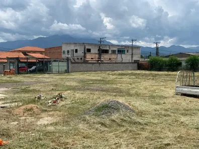 Lote/Terreno para alugar, 3052m² no Itapuca, Resende
