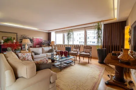 Apartamento com 3 Quartos à venda, 210m² no Santa Cecília, São Paulo
