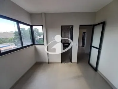 Apartamento com 2 Quartos para alugar, 50m² no Umuarama, Uberlândia