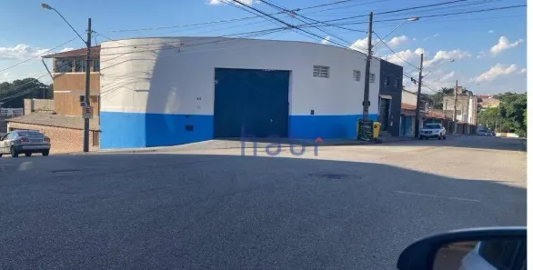 Galpão/Depósito/Armazém para alugar, 230m² no Jardim Bertanha, Sorocaba