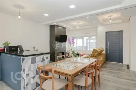 Casa com 4 Quartos à venda, 170m² no Chácara das Pedras, Porto Alegre