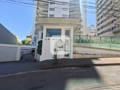 Apartamento com 3 Quartos para alugar, 140m² no Patrimônio, Uberlândia