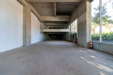 Ponto Comercial com 2 Quartos para alugar, 818m² no Butantã, São Paulo