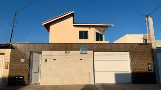 Sobrado com 4 Quartos à venda, 180m² no Boa Vista, Vitória da Conquista