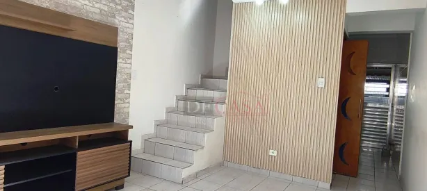 Sobrado com 2 Quartos à venda, 107m² no Vila Domitila, São Paulo
