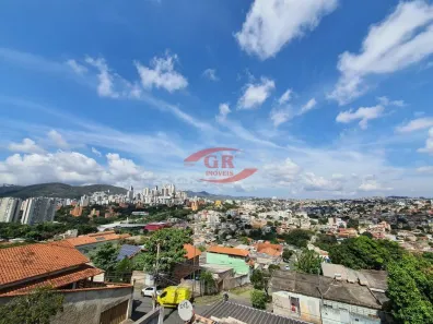 Casa com 3 Quartos à venda, 220m² no Havaí, Belo Horizonte