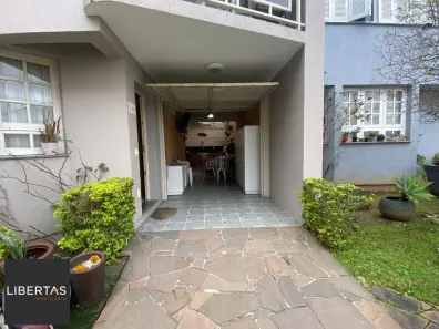 Sobrado com 3 Quartos à venda, 195m² no Jardim Itu, Porto Alegre