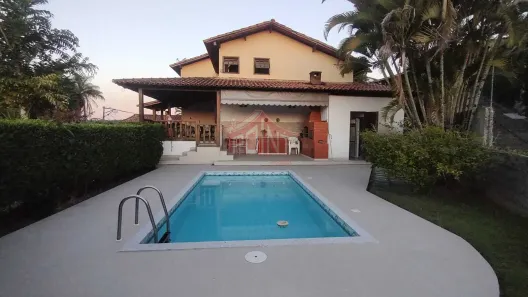 Casa de Condomínio com 4 Quartos à venda, 280m² no Sapê, Niterói