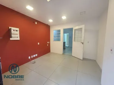 Ponto Comercial para alugar, 38m² no Várzea, Teresópolis